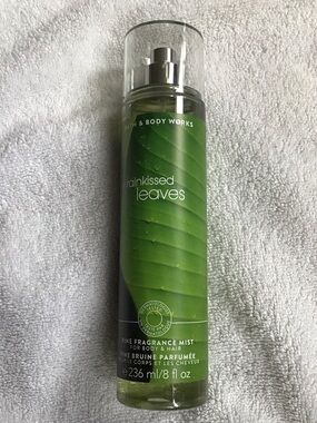 Bath & Body Works Rain Kissed Leaves mist